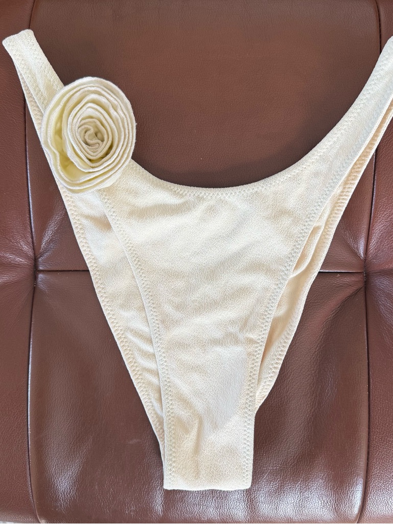 Same Los Angeles M Rosette 90âs Bottom Bikini In Cream